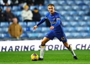 记者：多队有意切尔西小将吉尔克里斯特，蓝军标价500万英镑