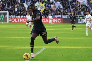 迪马济奥：尤文想留下穆阿尼，巴黎尚未同意附带买断的租借方案