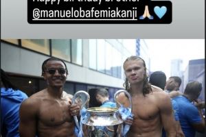 今日是阿坎吉30岁生日，哈兰德社媒祝福：生日快乐，兄弟🙏💙