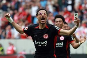 总价9500万！RMC：埃基蒂克已与利物浦签约，今晚随队前往季前赛